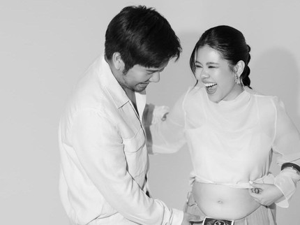 Melisa Idol Umumkan Kehamilan Kedua, Intip Potretnya Pamer Baby Bump Bareng Suami