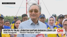 VIDEO: Menteri PU Tinjau Jembatan Gantung Babakan Losari Lor