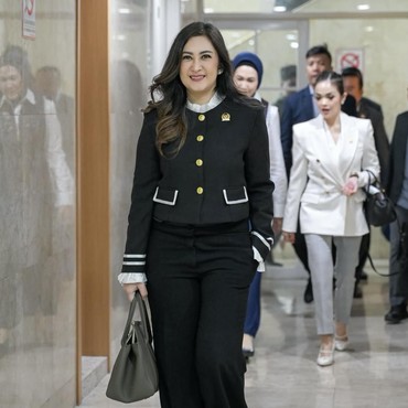 Terpopuler: Jadwal Ramadan 2026 Muhammadiyah hingga IG Nafa Urbach Aktif Lagi