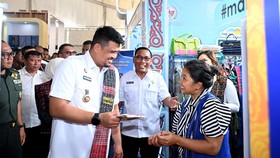 Gubernur Bobby Beri Insentif pada Pelaku Usaha, Percepat Investasi