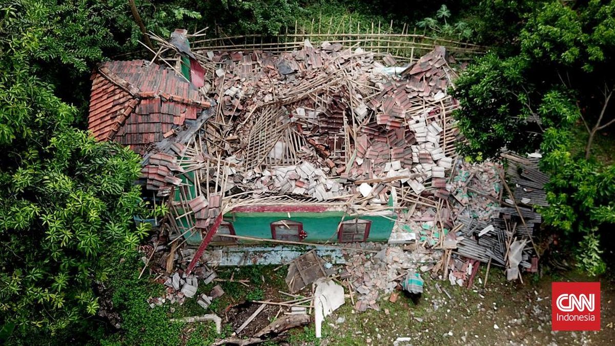 Mengenal Sumber Gempa Karawang M 4,7, Sesar Naik Busur Belakang Jabar