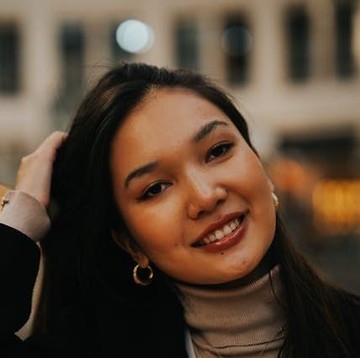 5 Zodiak yang Punya Senyuman Manis, Siapa Saja Mereka?