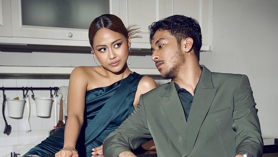 Aziz Hedra dan Sisca Saras Aziz Hedra dan Sisca Saras