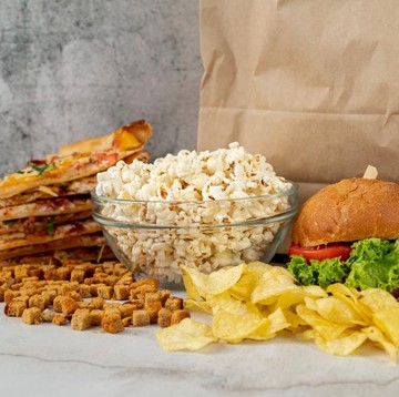 7 Makanan Tidak Sehat yang Dapat Merusak Otak, Perlu Dibatasi Konsumsinya!