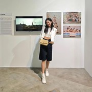 Get The Look: Ide Gaya Pakai Crop Blazer untuk Hangout Santai ala Mikha Tambayong