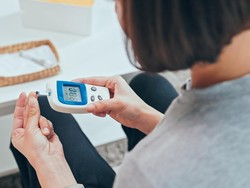 Ciri-ciri Luka Diabetes Basah di Kaki dan Cara Penanganannya