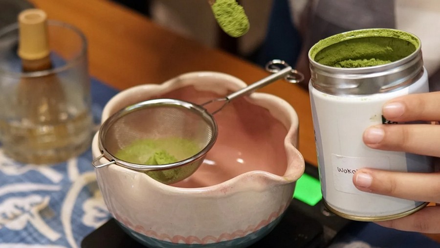 gerai matcha di dalam area pasar