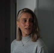 11 Sinyal Seseorang Sedang Menyembunyikan Luka Batin