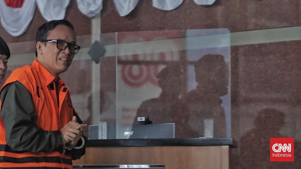 Wanti-wanti Noel: Para Bandit Lepas Anjing Liar untuk Gigit Purbaya