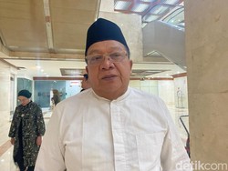 Komisi VIII DPR Ungkap Kuota Petugas Diperjualbelikan: Tak Kerja, Numpang Haji