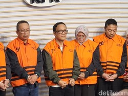 Wamenaker Noel Ditahan KPK!