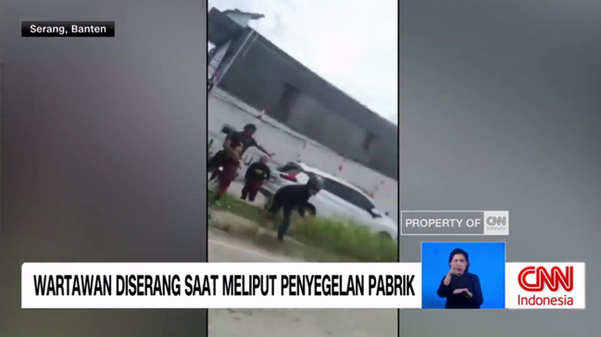 VIDEO: Wartawan Diserang Saat Meliput Penyegelan Pabrik