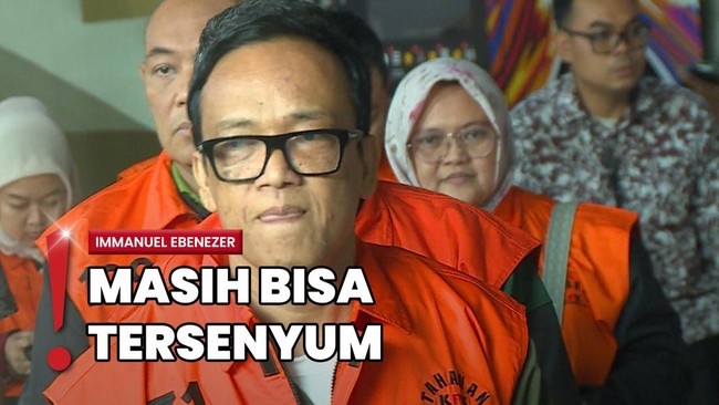 Momen Immanuel Ebenezer Usap Air Mata usai Resmi Tahanan KPK