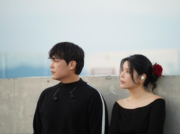 img-title Ratu OST Drakor Lyn Umumkan Perceraian usai 11 Tahun Menikah
