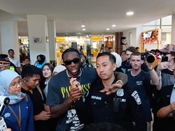 Rapper Melly Mike Tiba di Pekanbaru, Salam Kayuah Menuju Festivasl Pacu Jalur