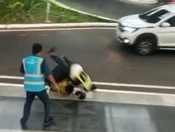 Heboh Keributan di Bandara Ngurah Rai, Sekuriti Kena Pukul
