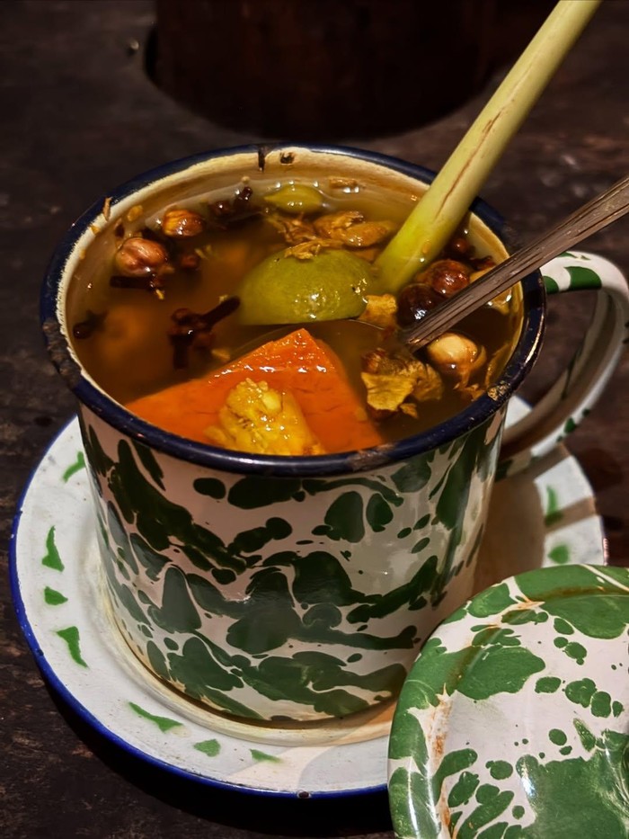 Wedang Serai dan Kayu Manis/Foto: Instagram/misshotrodqueen