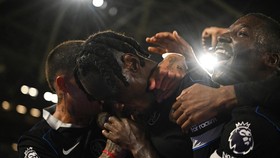 FOTO: Dibobol West Ham Dahulu, Chelsea Menang Kemudian