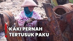 Wanita 66 Tahun Kerja Jadi Pengumpul Karatan Besi Demi Bertahan Hidup