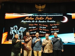 Fadli Zon Tegaskan Peran Sastra sebagai Penopang Peradaban Bangsa