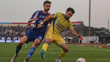 Berita Olahraga Terkini CNN Sport : Diimbangi PSIM, Bojan Hodak Kritik Lini Depan Persib