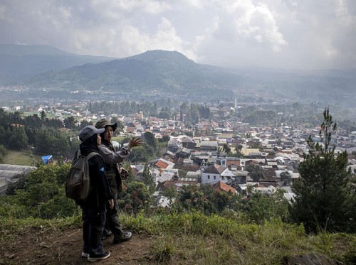 FOTO: Sesar Lembang Bergeliat, Kota Bandung Bersiap