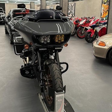 Jadi Anggota DPR RI, Ini 7 Gaya Ahmad Sahroni Flexing Isi Garasi Berisi 26 Kendaraan