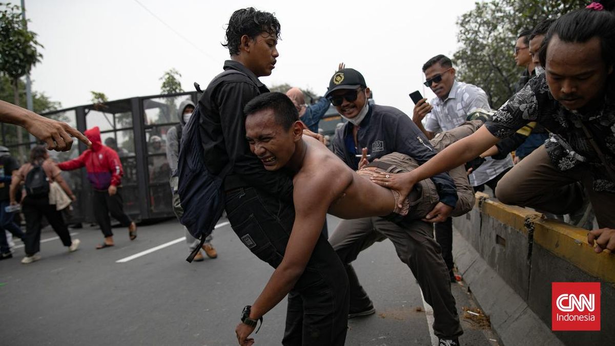 Total 351 Orang Ditangkap di Demo DPR, 196 Berstatus Anak Dipulangkan