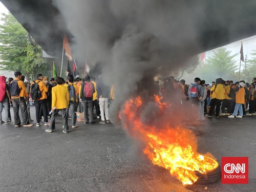 Demo 25 Agustus, Mahasiswa di Makassar Tolak Kebijakan Tidak Prorakyat