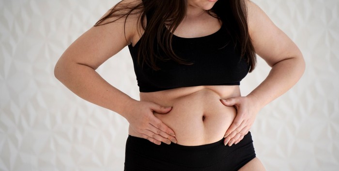 Serat larut pada pepaya mampu mencegah perut kembung dengan menutrisi bakteri baik di sistem pencernaan.