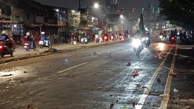 Arus lalu lintas di Jalan Pejompongan dan tol dalam kota Semanggil-Slipi berangsur normal pada Senin (25/8) malam.