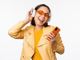 Headphone ANC dengan Fitur Clear Call, Solusi buat Kebutuhan Kamu