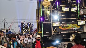 Viral Sahur on the Road Sound Horeg dan Tarian Seksi di Jombang