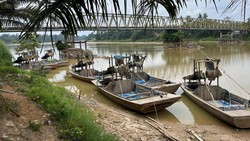 Ini Daftar Sungai yang Dimanfaatkan Sebagai Sarana Transportasi Utama di Indonesia