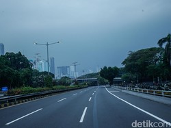 Tol Dalam Kota Masih Ditutup Pagi Ini, Cari Jalan Alternatif
