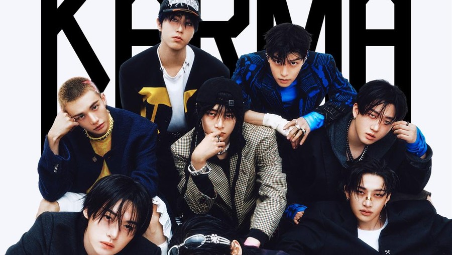 Sampul album baru Stray Kids, Karma.