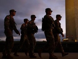 Trump Akan Kirim Tentara AS ke Lubang Neraka Chicago