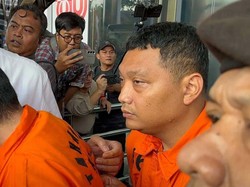 Sosok Irvian Sultan Kemnaker yang Seroyal Itu Tebar Harta ke Noel