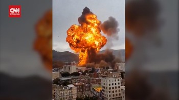 VIDEO: Detik-detik Serangan Israel di Sanaa Yaman, 4 Orang Tewas