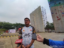 Menapaki Dinding, Menyalakan Mimpi Atlet Panjat Tebing Pelajar Bogor