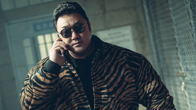 Drama Twelve dibintangi Don Lee alias Ma Dong-seok serta Park Hyung-sik sebagai pemeran utama.