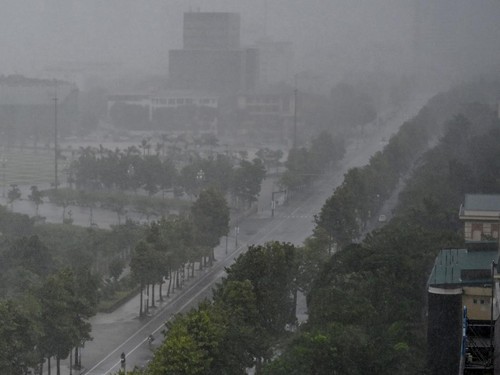 Lautan 'Mendidih', Pakar Peringatkan Badai Bakal Makin Dasyat