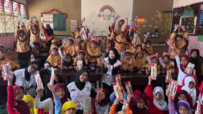 Baznas melalui Rumah Sehat Baznas di Berau aktif mencegah stunting dengan layanan kesehatan untuk ibu dan anak, termasuk pemeriksaan dan penyuluhan kesehatan.