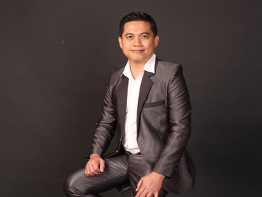 img-title Liburan Naik Unta-Helikopter, Lihat 7 Gaya Flexing Pria Diduga Otak Pembunuhan Kacab Bank