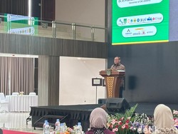 Pramono Minta Siswa Jakarta Rutin Tanam Mangrove di PIK: Nanti Akan Kita Nilai