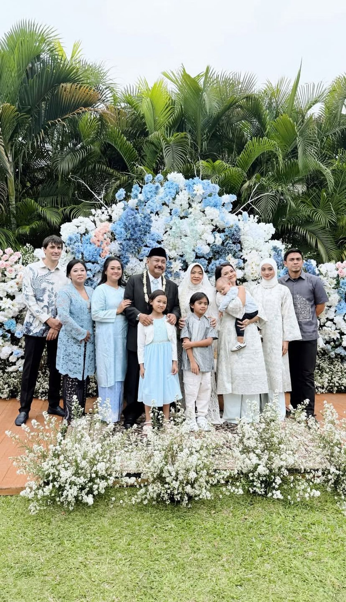 Ibunda Ayudia Bing Slamet