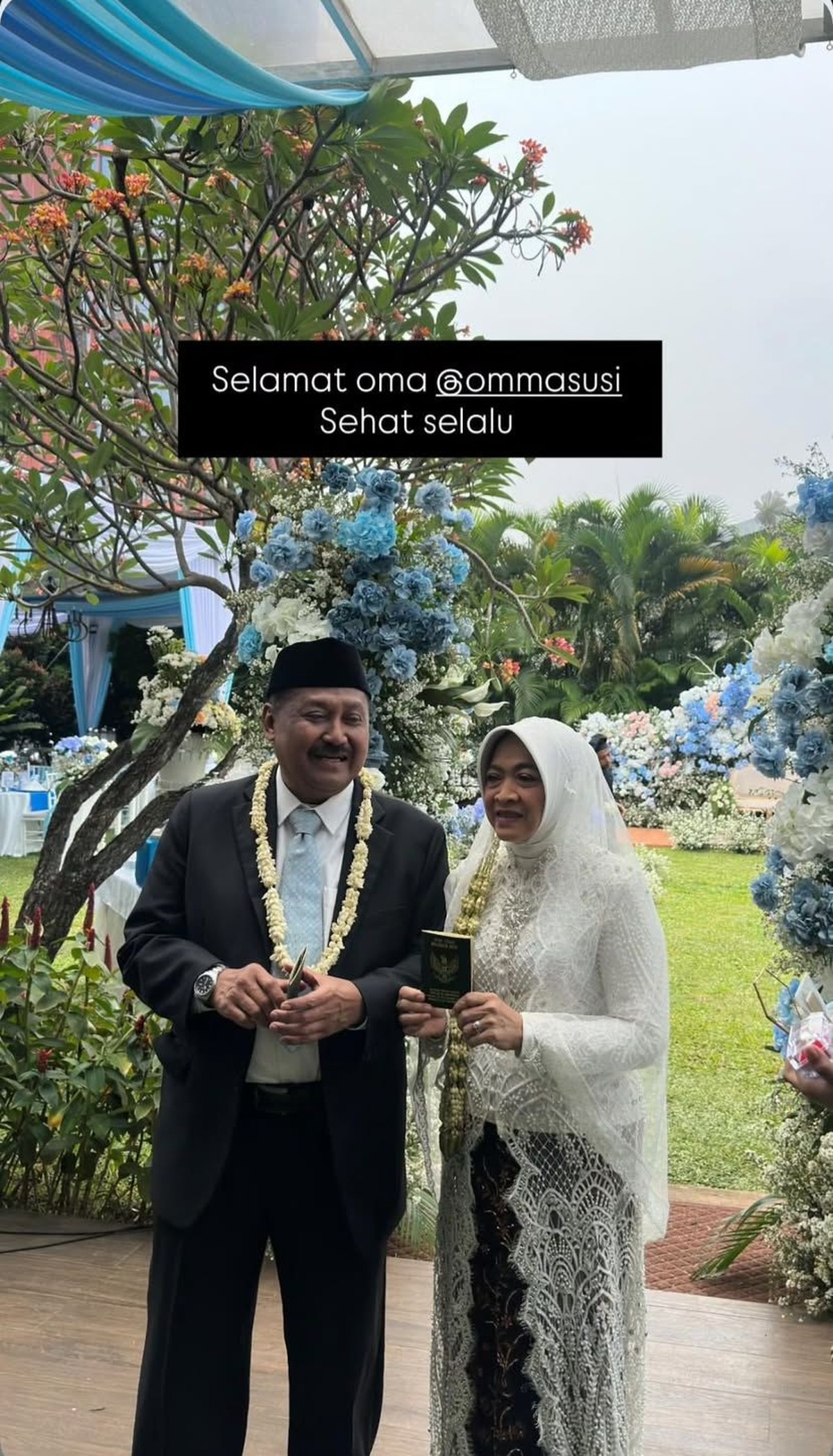 Ibunda Ayudia Bing Slamet