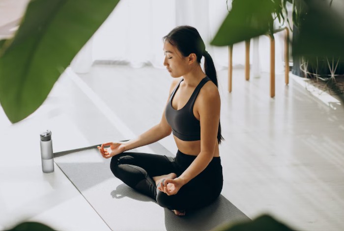 Latihan mindfulness/Foto: freepik.com/senivpetro