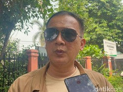 Cerita Lurah di Jaksel Pakai Mobil Dinas Diamuk Massa, Disangka Anggota DPR