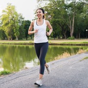 10 Makanan Terbaik Sebelum Jalan Kaki untuk Maksimalkan Pembakaran Lemak